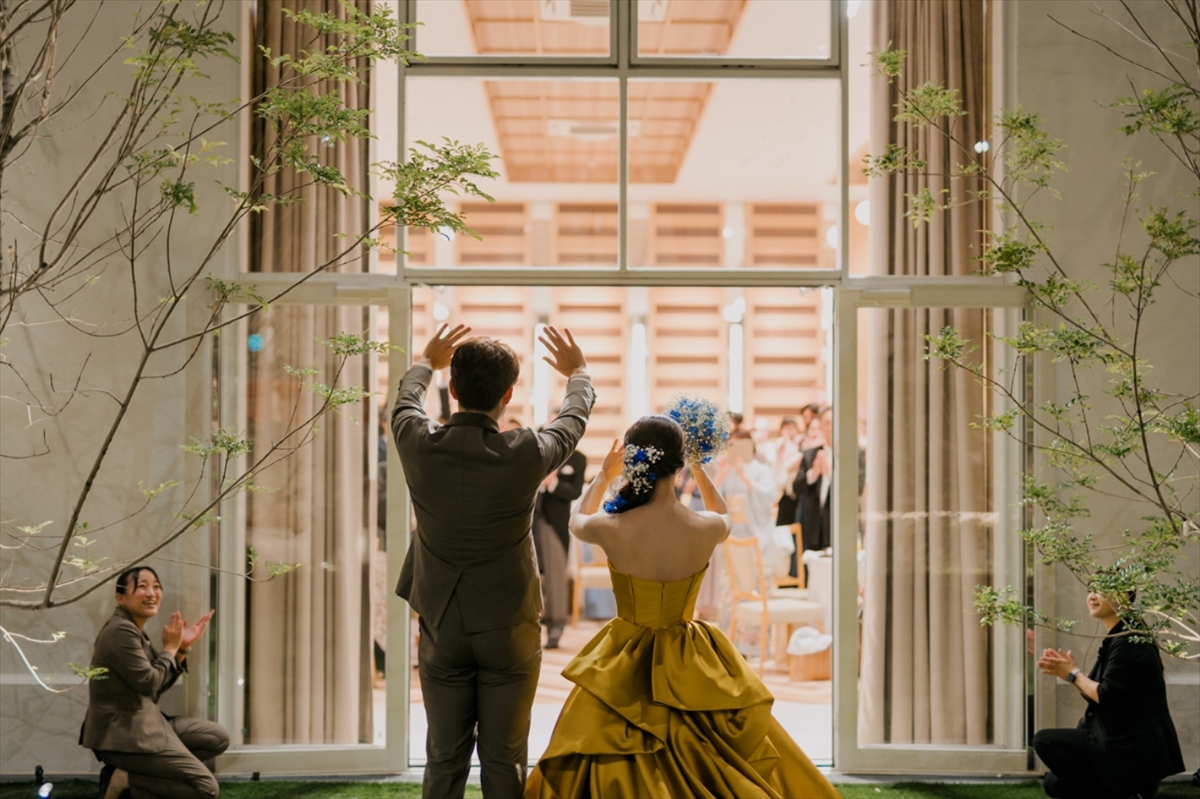 ブラスファミリーラブレター <br />
～結婚式が結んだ、その瞬間の言葉～